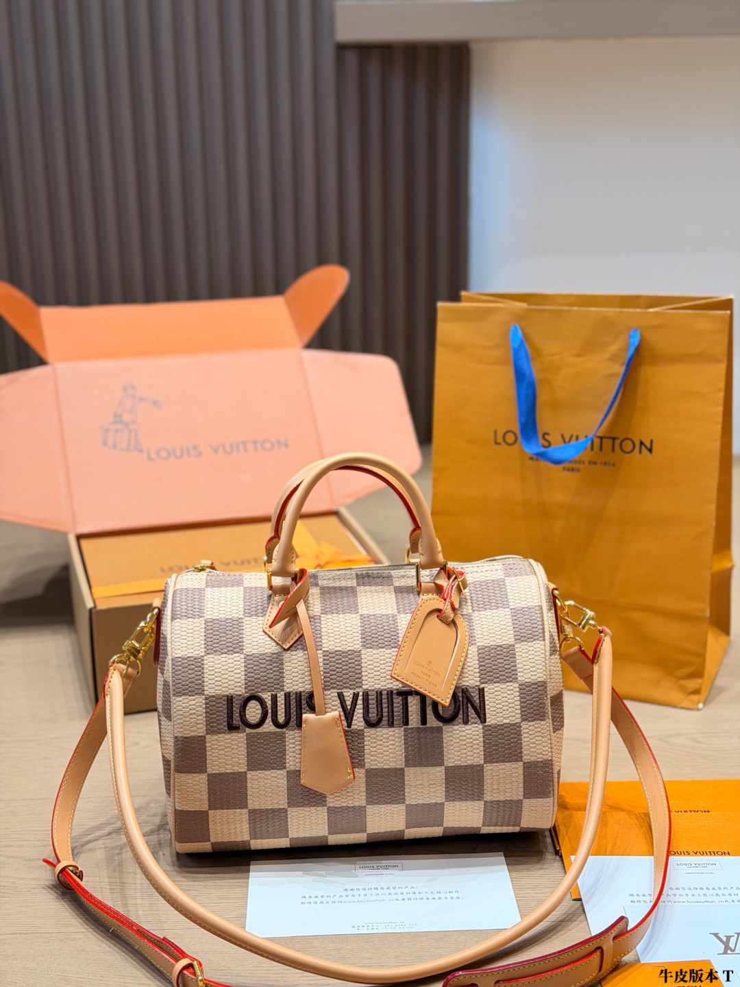 Louis Vuitton LV Speedy Pillow Bag Cowhide Leather Top Handle Carry Travel Ready
